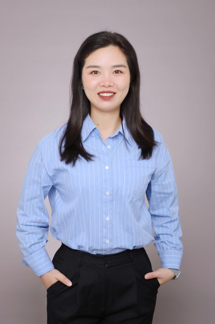 学院办公室主任：刘煜凡